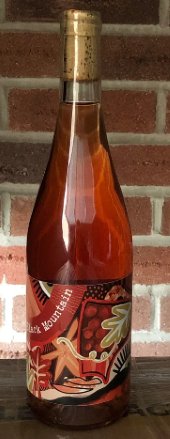Fles Black Mountain Pink
